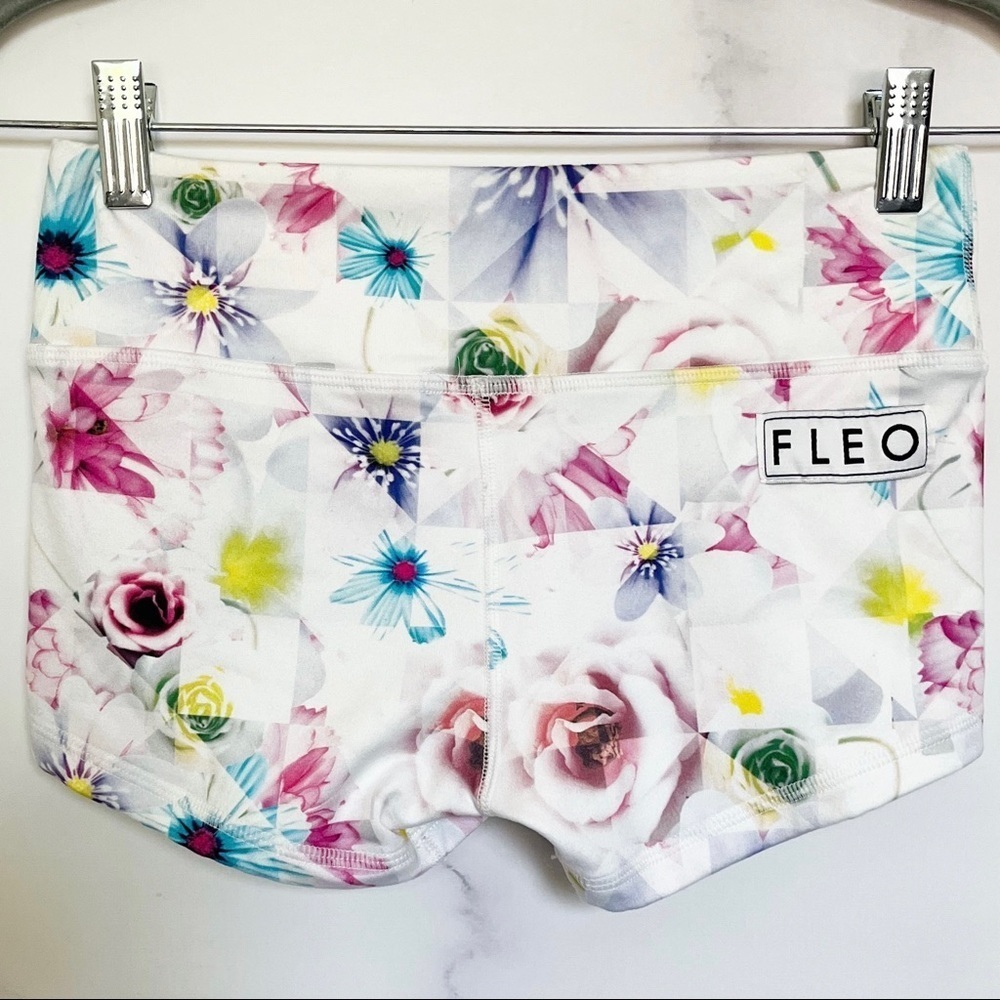 FLEO‎ Rose Floral Shorts
